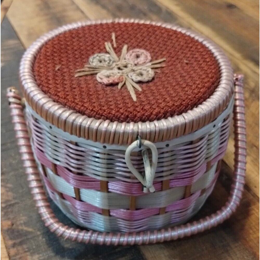 Round Wicker Basket Music Box - Hinged - 6" Wide x 4.5" Tall
